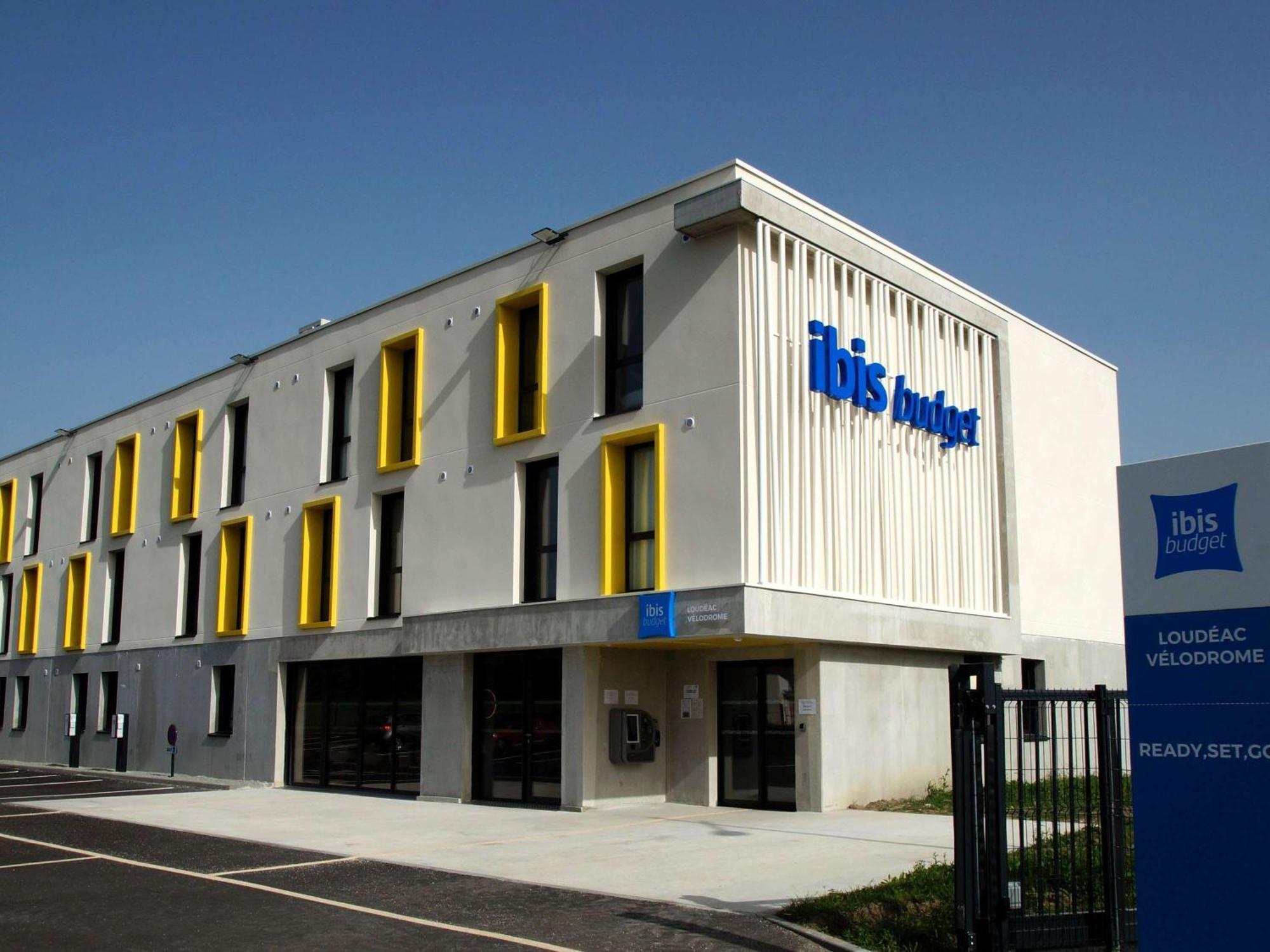 Ibis Budget Loudeac Velodrome Exterior foto